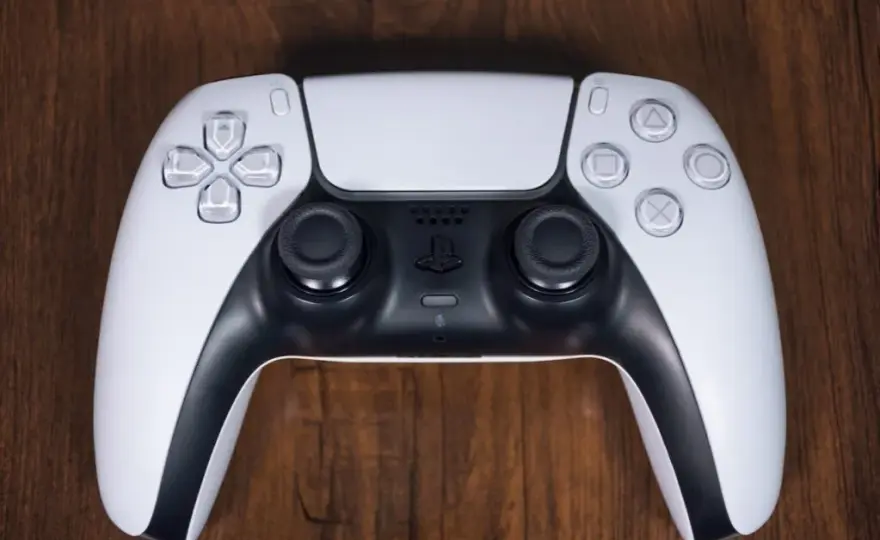 Ile prądu zużywa PlayStation 5? Sprawdź koszty i oszczędzaj energię!